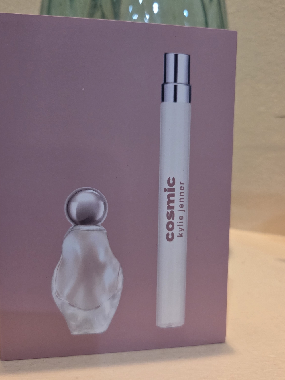 Kylie Jenner Cosmic Fragrance Discovery Set Mini Perfume & Travel Spray New